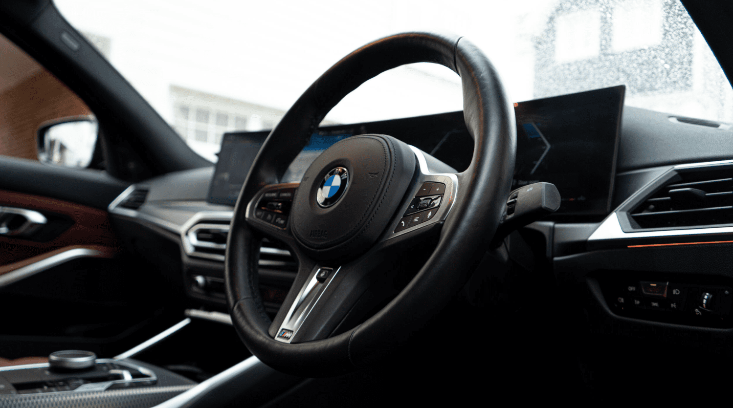 luxury car rental